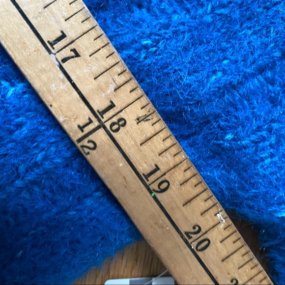 Anthropologie Pilcro NEW Maggie Blue Fuzzy Cozy V-neck Sweater - Picture 13 of 14